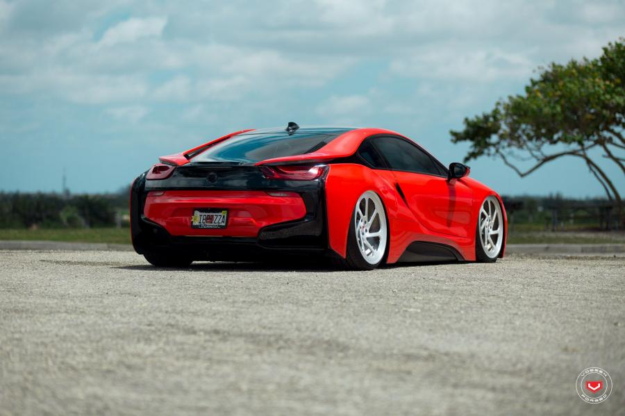  BMW i8 on Vossen Wheels (LC-108T) 2017 года  (фото 58 из 68)